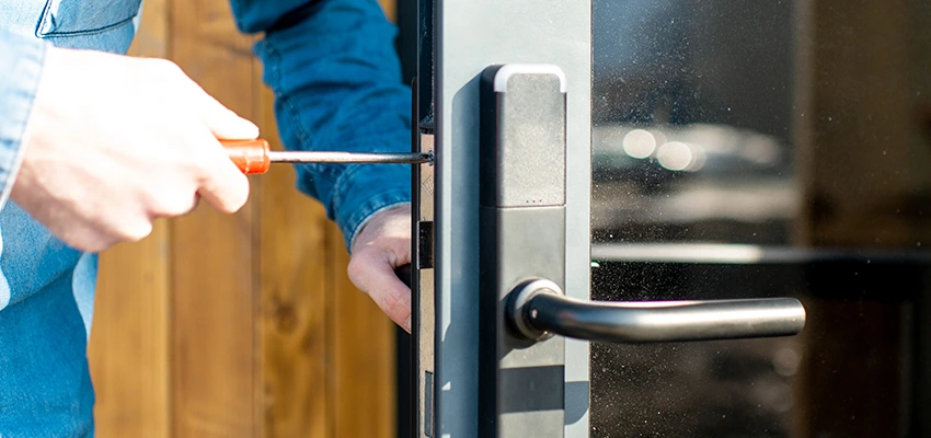 Aluminium Door Lock Replacement in Peoria, Illinois