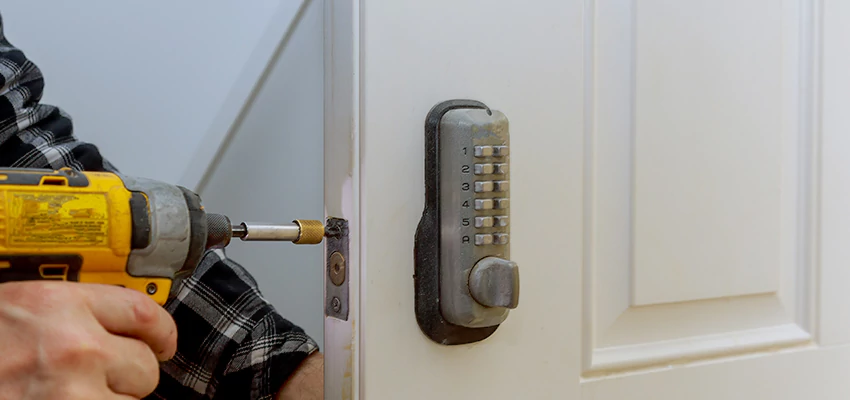 Digital Locks For Home Invasion Prevention in Peoria, IL