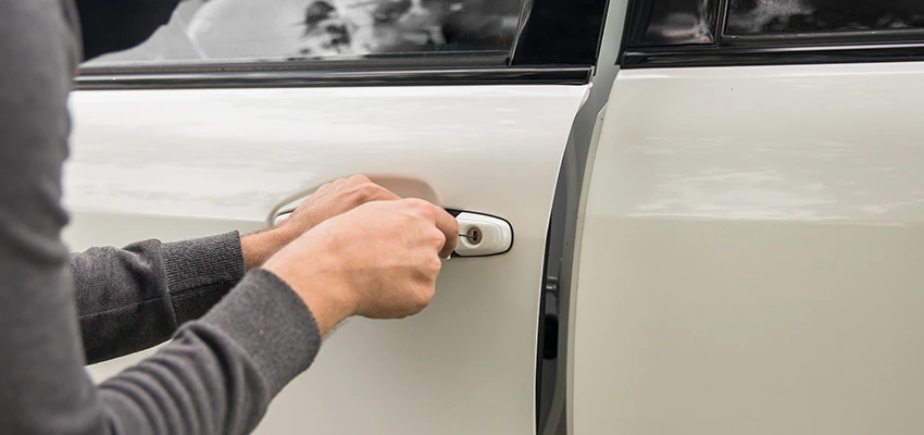 Unlock Car Door Service in Peoria, IL